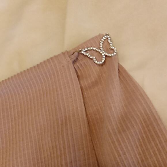 Old Navy Girls Small Tan Faux Wrap knit Skirt with Butterfly accent. Office. - Picture 3 of 7
